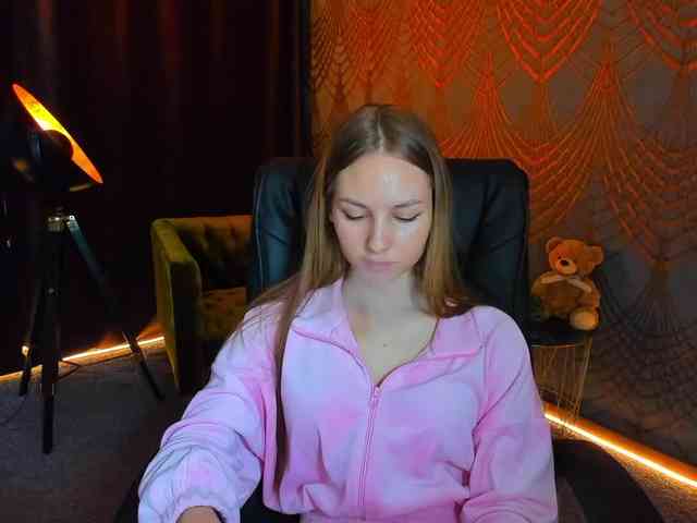MilaAddam webcam