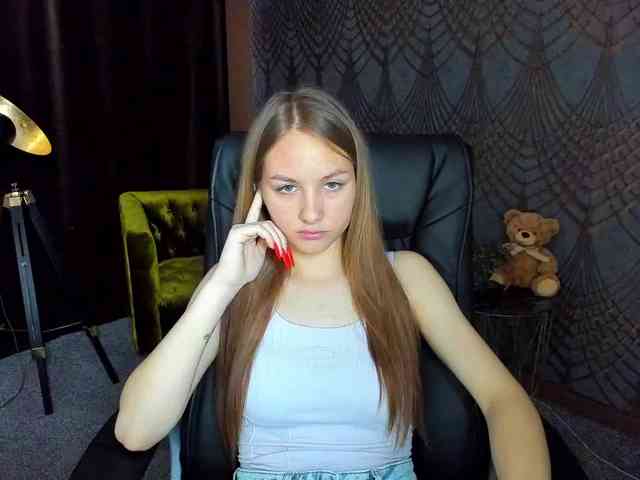 MilaAddam webcam