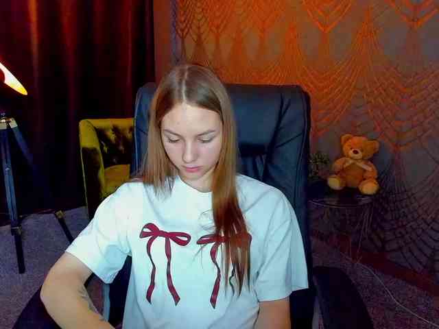 MilaAddam webcam