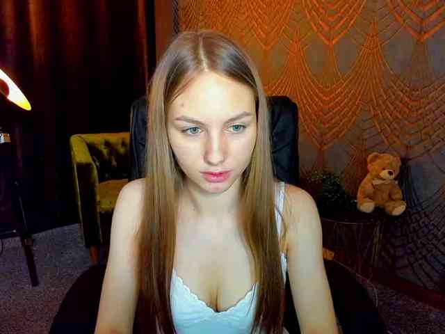 MilaAddam webcam