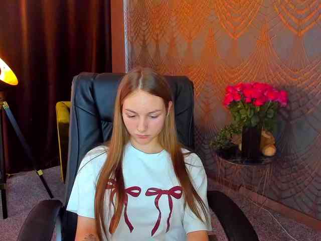 MilaAddam webcam