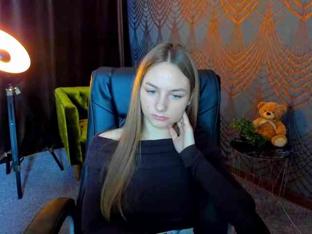MilaAddam webcam