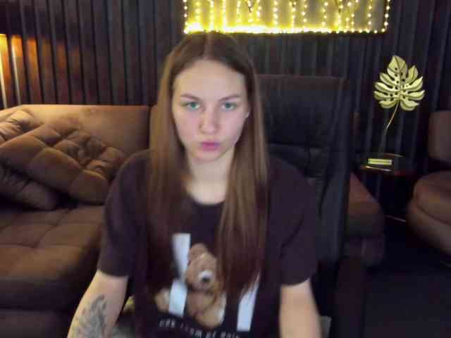 MilaAddam webcam