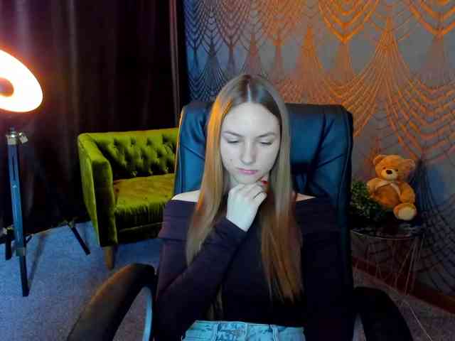 MilaAddam webcam