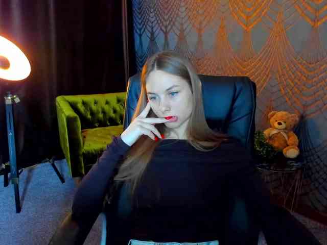 MilaAddam webcam