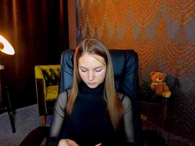 MilaAddam webcam