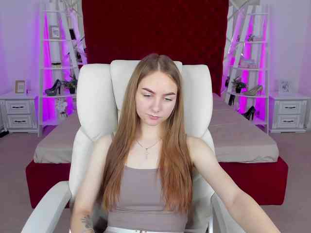 MilaAddam webcam