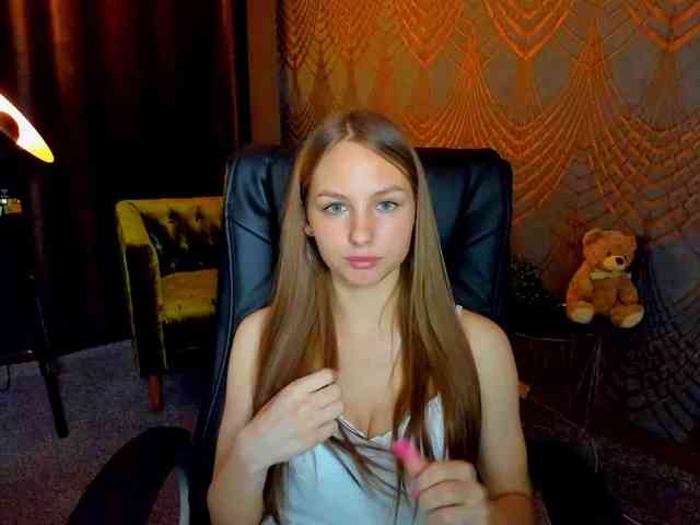 MilaAddam webcam