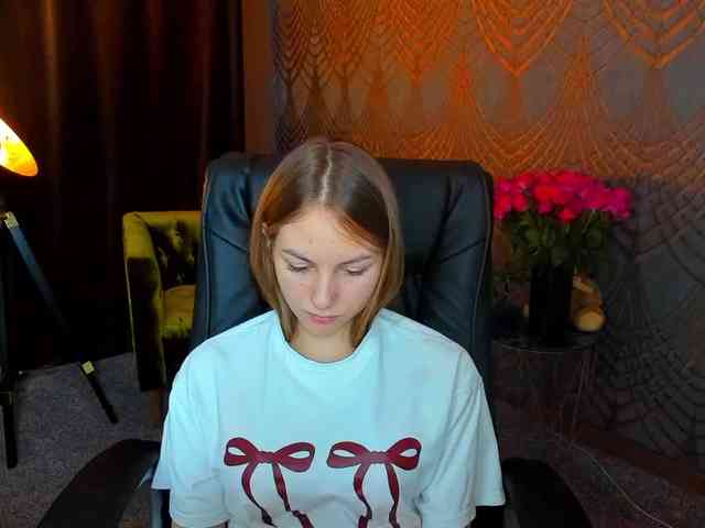 MilaAddam webcam