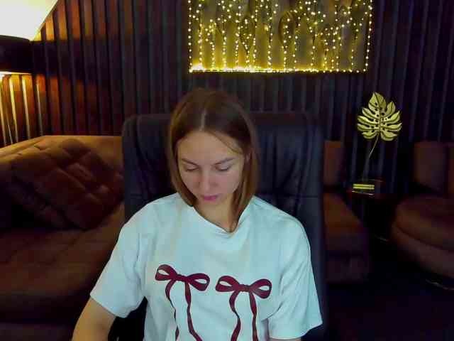 MilaAddam webcam