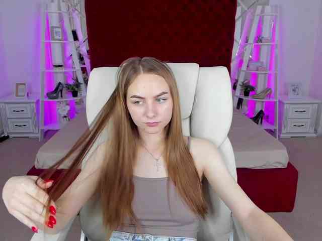 MilaAddam webcam