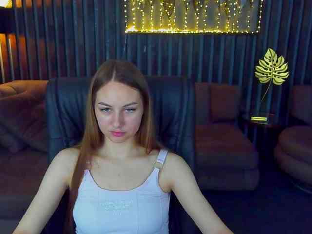 MilaAddam webcam