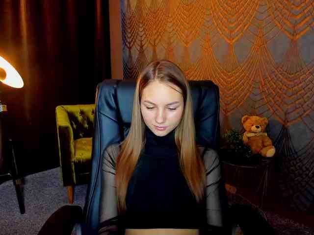 MilaAddam webcam
