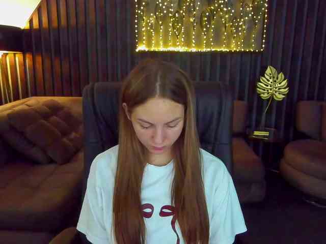 MilaAddam - Girl 