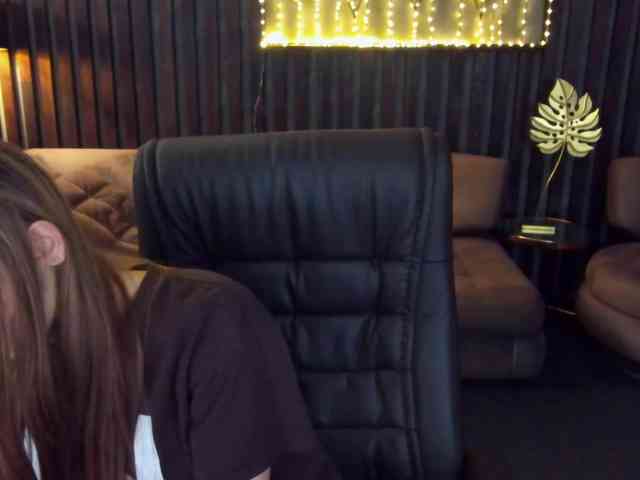 MilaAddam webcam