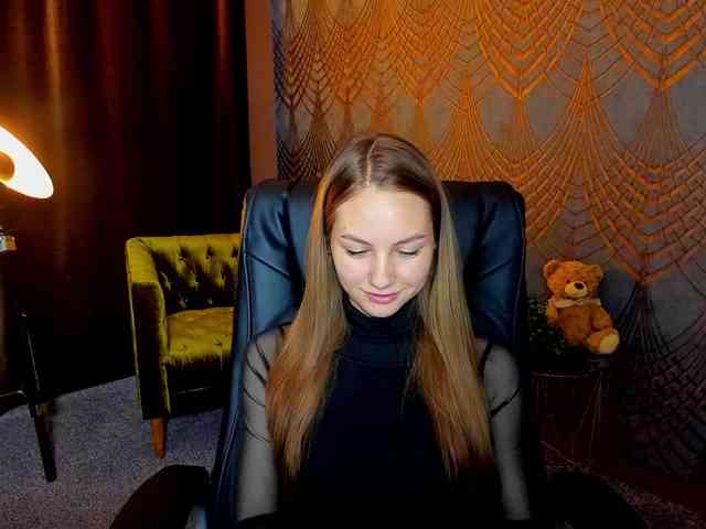 MilaAddam webcam