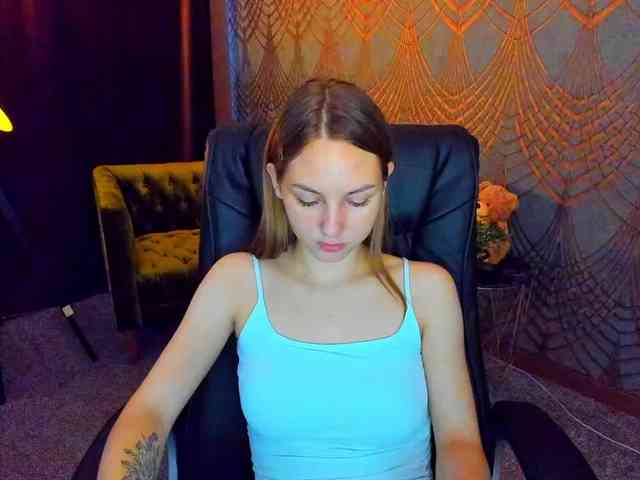 MilaAddam webcam
