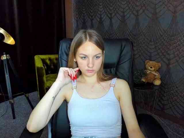 MilaAddam webcam