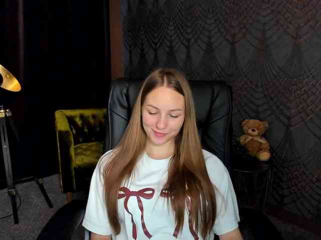 MilaAddam webcam
