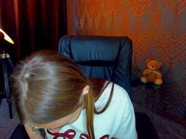 MilaAddam webcam