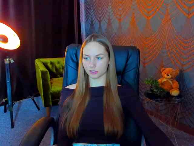 MilaAddam webcam