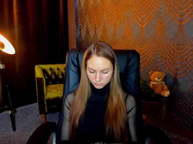 MilaAddam webcam