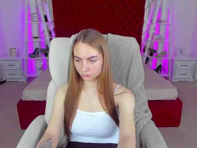 MilaAddam webcam