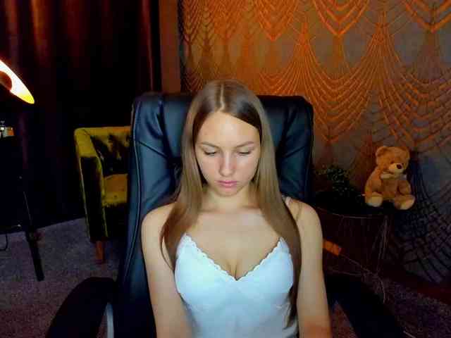 MilaAddam webcam