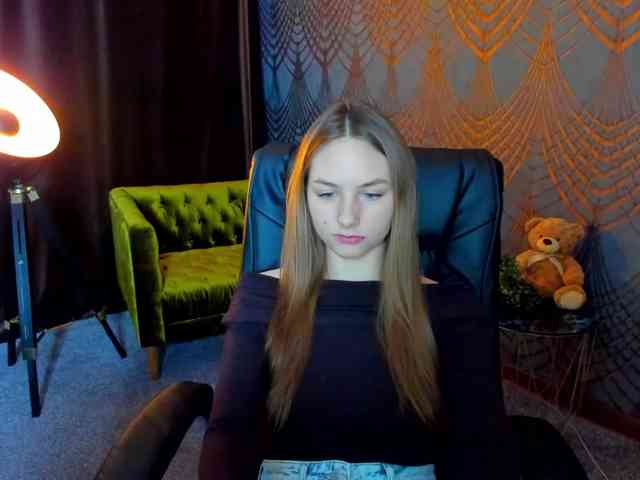 MilaAddam webcam