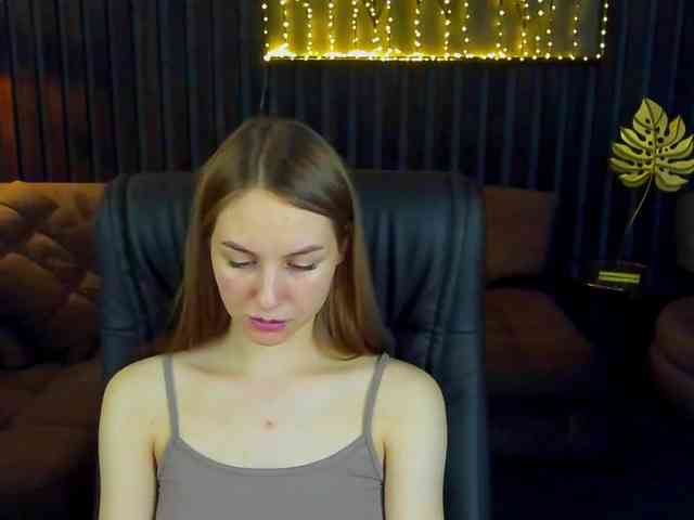 MilaAddam webcam