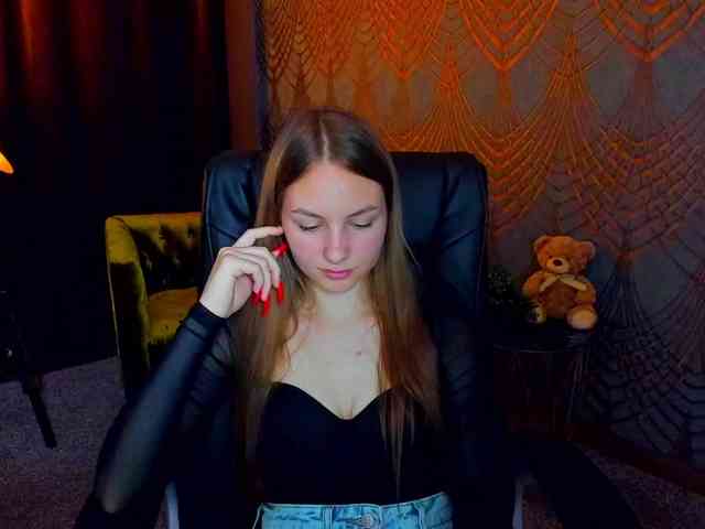 MilaAddam webcam