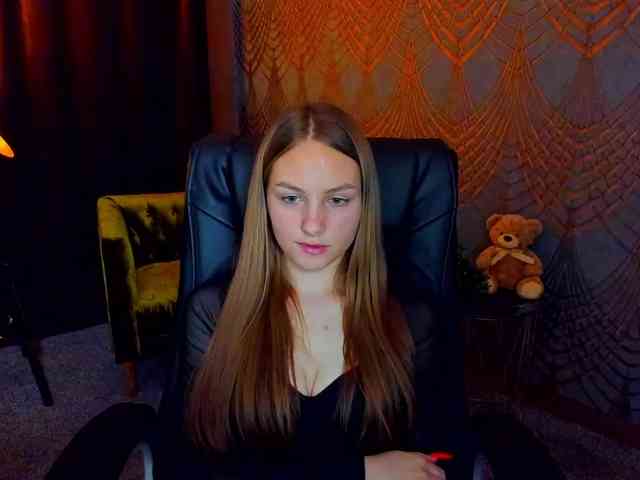 MilaAddam webcam