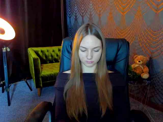MilaAddam webcam