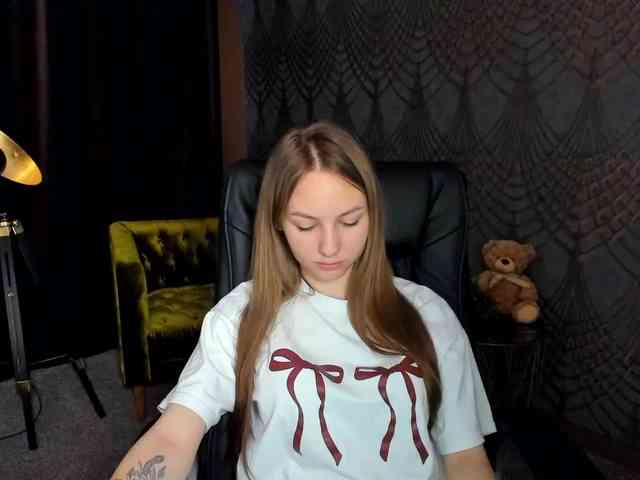MilaAddam webcam