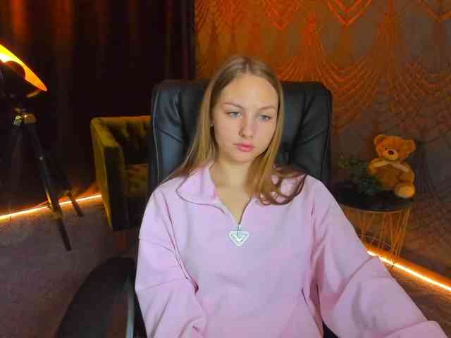 MilaAddam webcam
