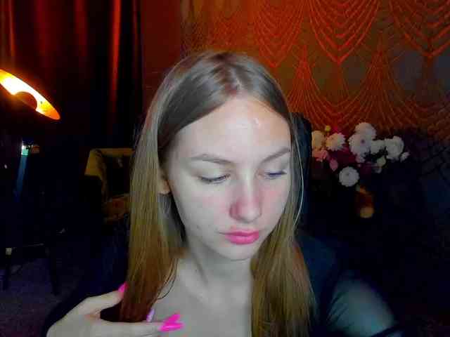 MilaAddam webcam