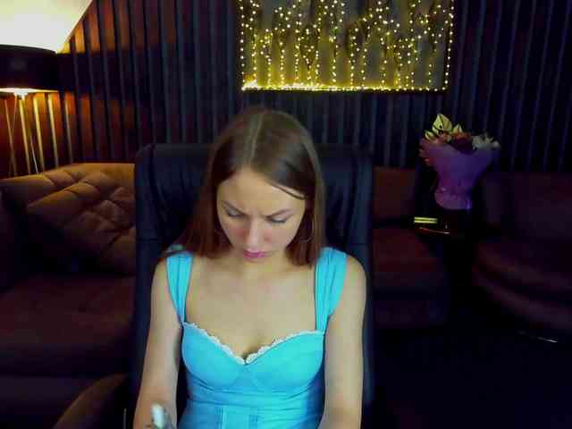 MilaAddam webcam