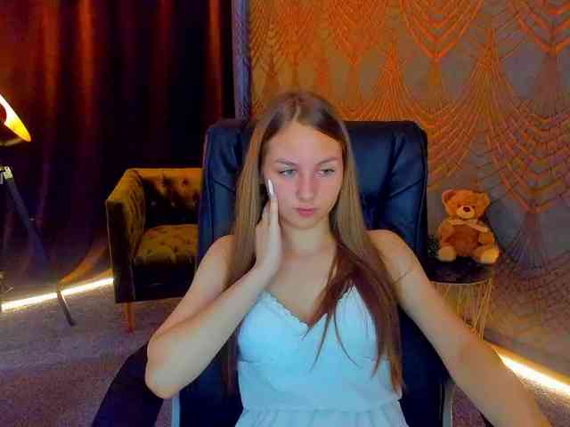 MilaAddam webcam