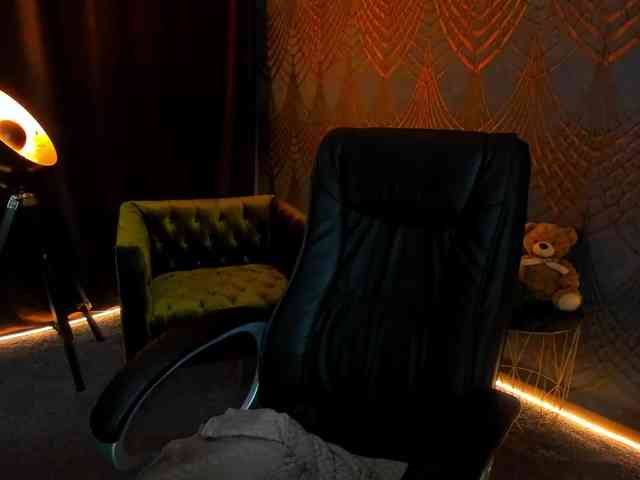 MilaAddam webcam