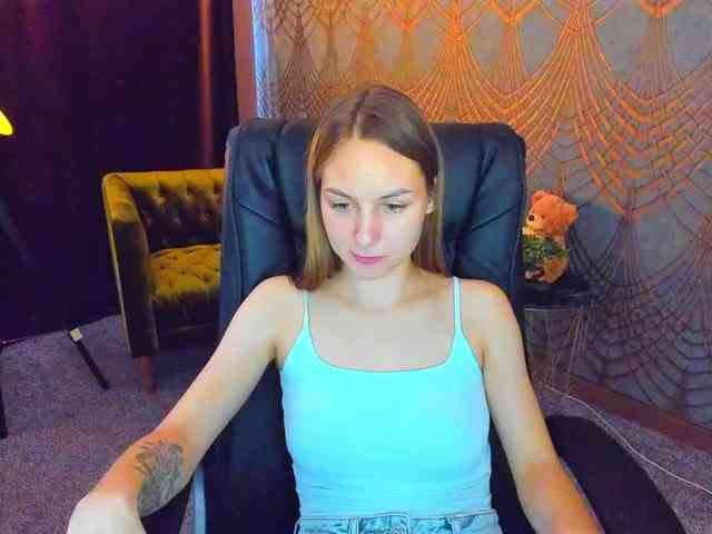 MilaAddam webcam