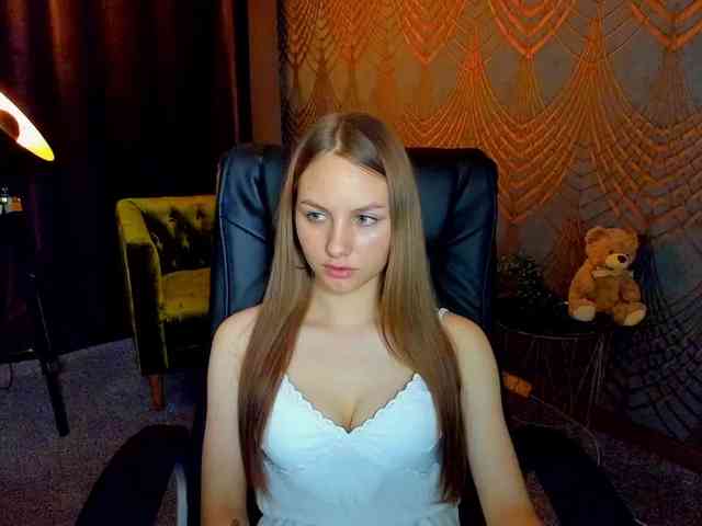 MilaAddam webcam