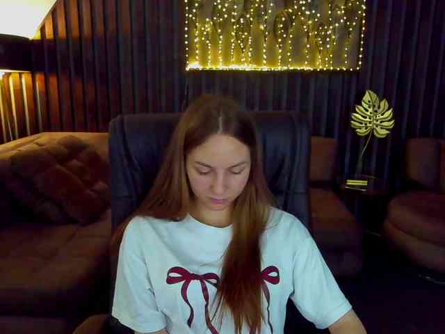 MilaAddam webcam