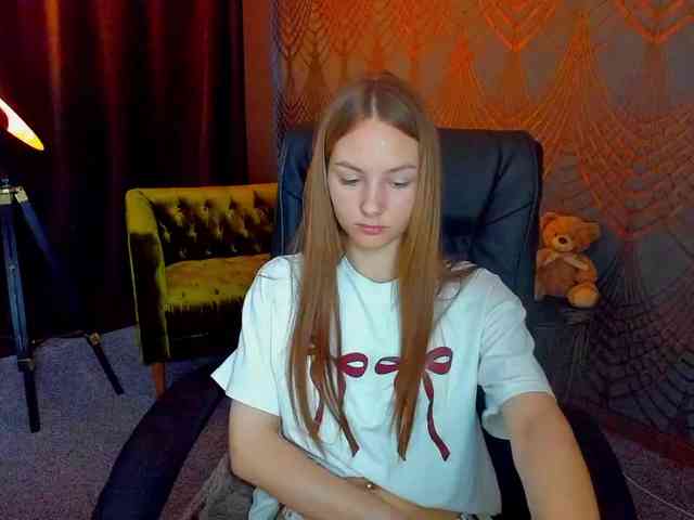 MilaAddam webcam