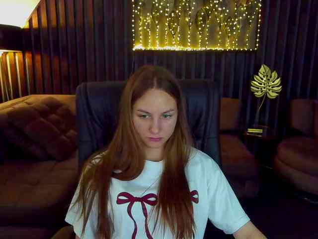MilaAddam webcam