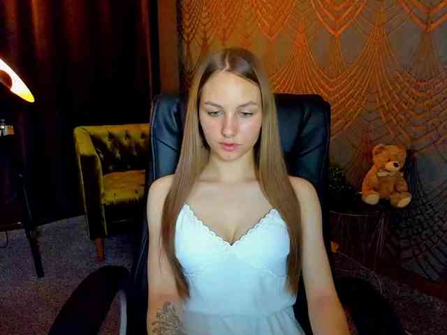 MilaAddam webcam