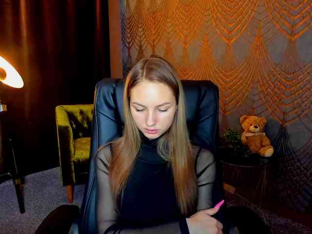 MilaAddam webcam