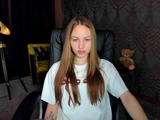 MilaAddam webcam