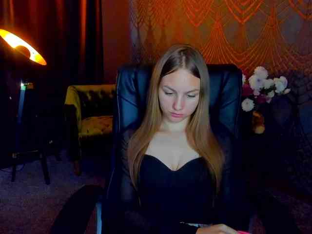 MilaAddam webcam