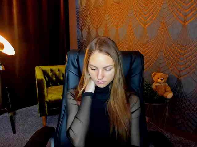 MilaAddam webcam