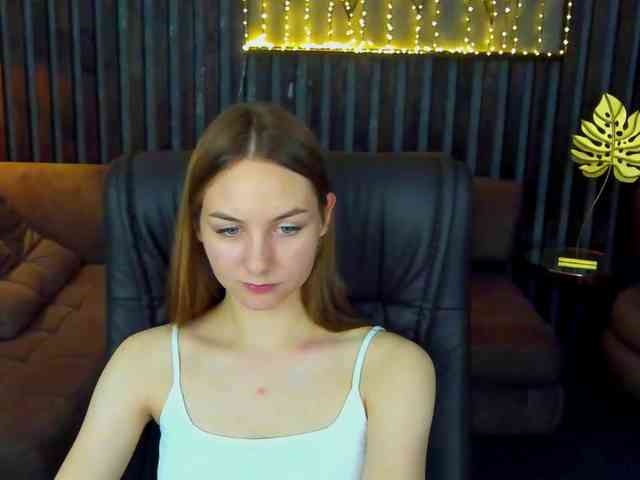 MilaAddam webcam